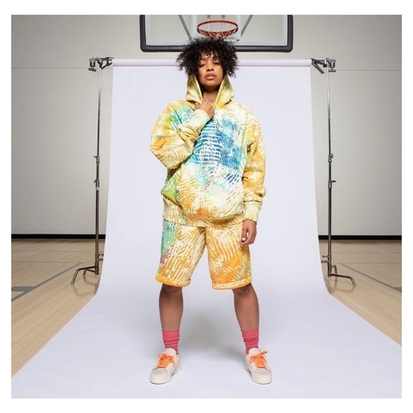 ADIDAS ORIGINALS X PHARRELL WILLIAMS HU BB T shirt  Size Small EUC - Picture 3 of 8